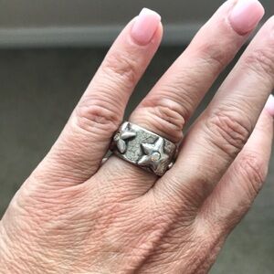 Avant garde ring with stars silver pewter size 7 1/2